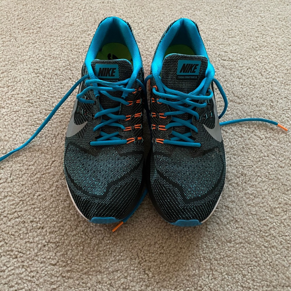 Men’s Nike Zoom Structure 18 size 13